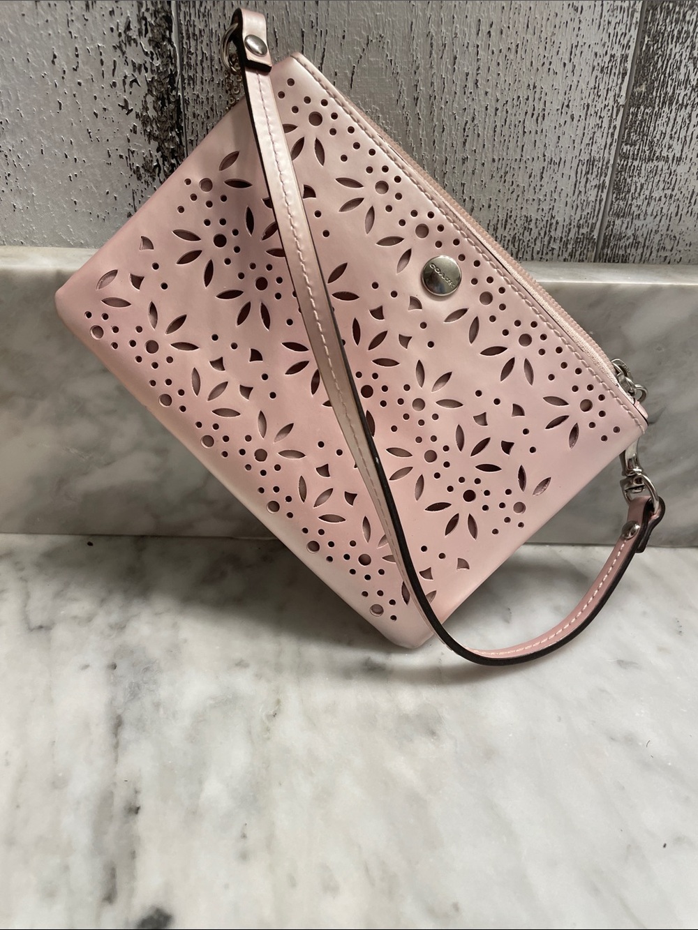 Super cute Coach Laser-Cut light Pink Metallic Wristlet Clutch